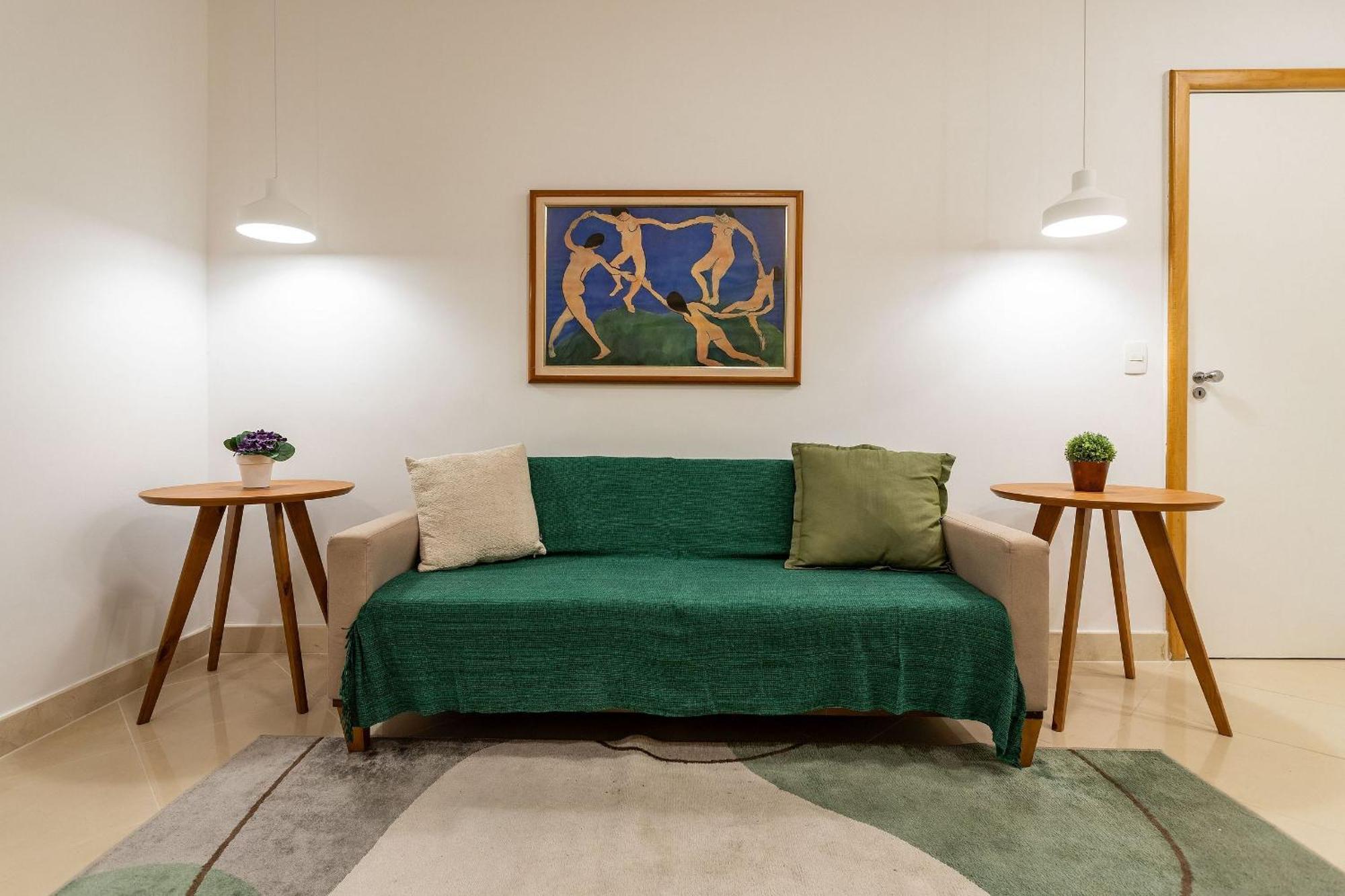 Novo. Vista Lateral A Praia, 2 Ou 3 Quartos, Wi Fi, Cozinha Completa E Ar. Río de Janeiro